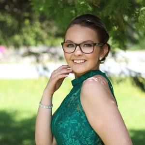 Meet your Posher, Noémie